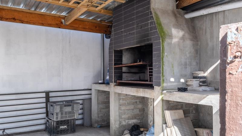 4 Bedroom Property for Sale in Townsend Estate Western Cape